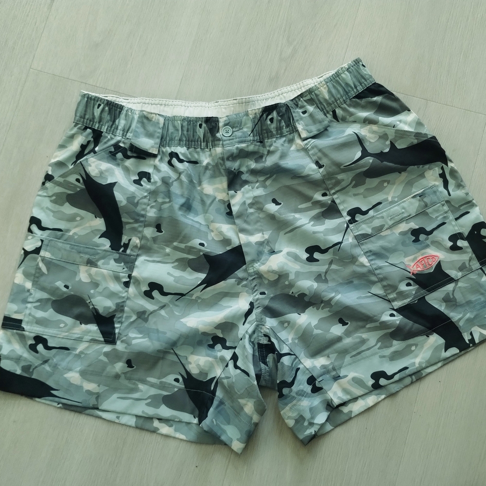 AFTCO Men's 40 Green Rip-Stop Camo Print Fishing Shorts